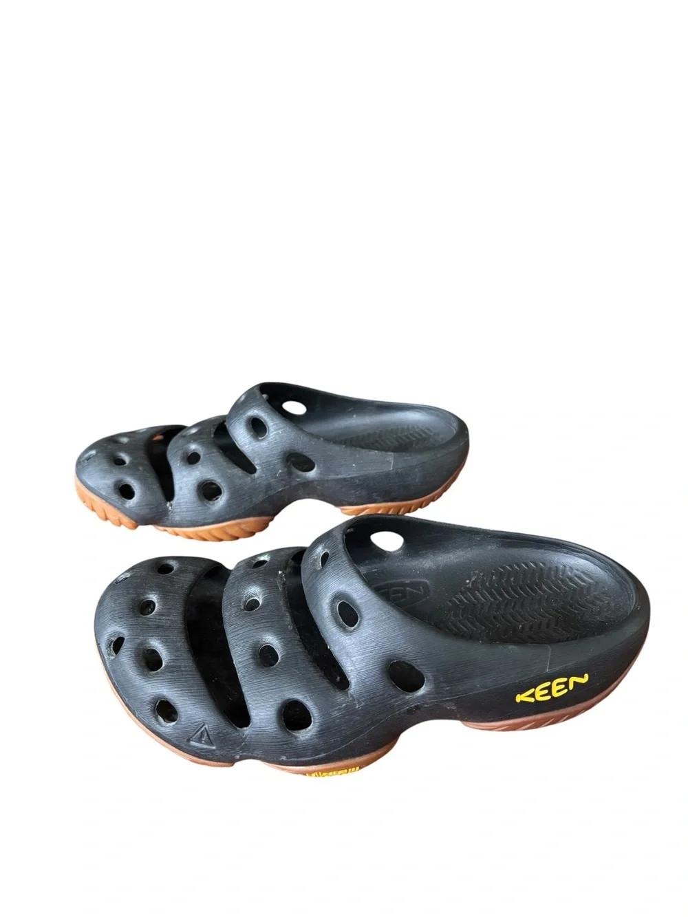 Keen Yogui Arts Mens Size 10 Carbon Fiber Graphite Slip On Clogs Outdoor Slides